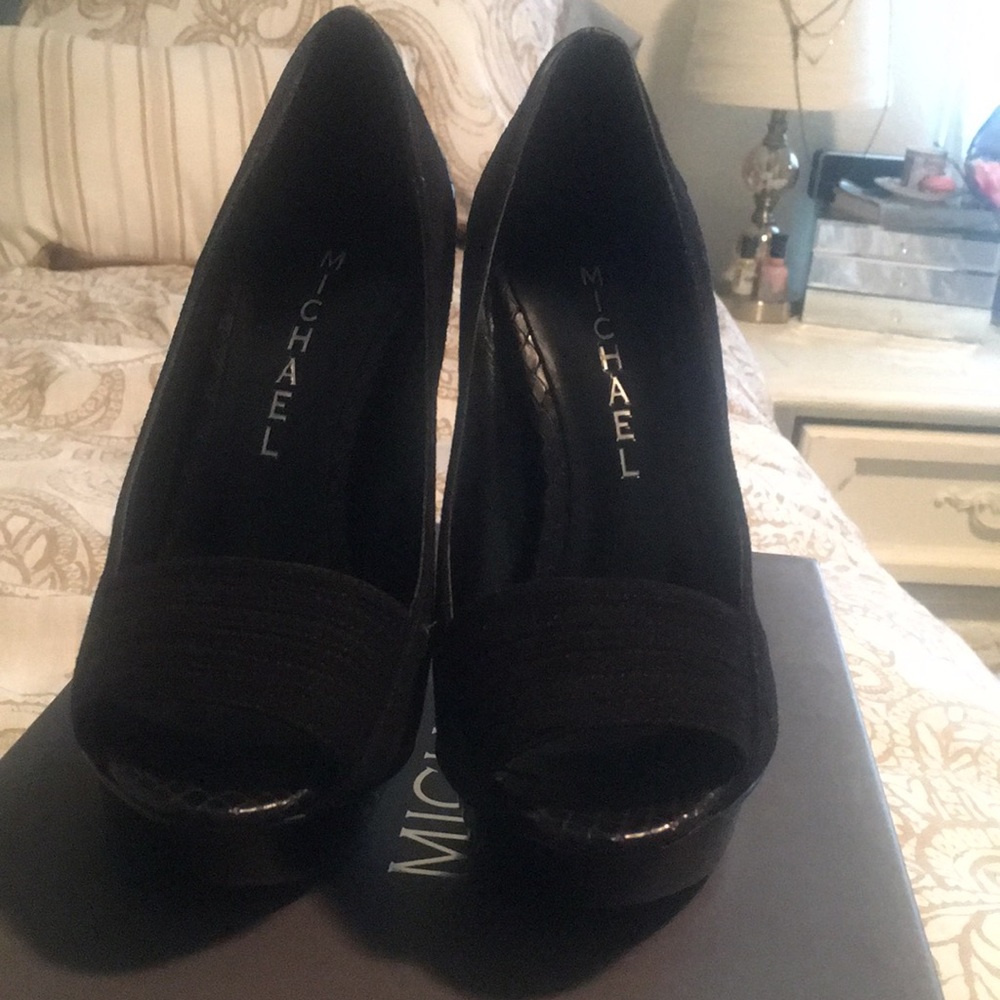 Michael by Michael Shannon stilettos